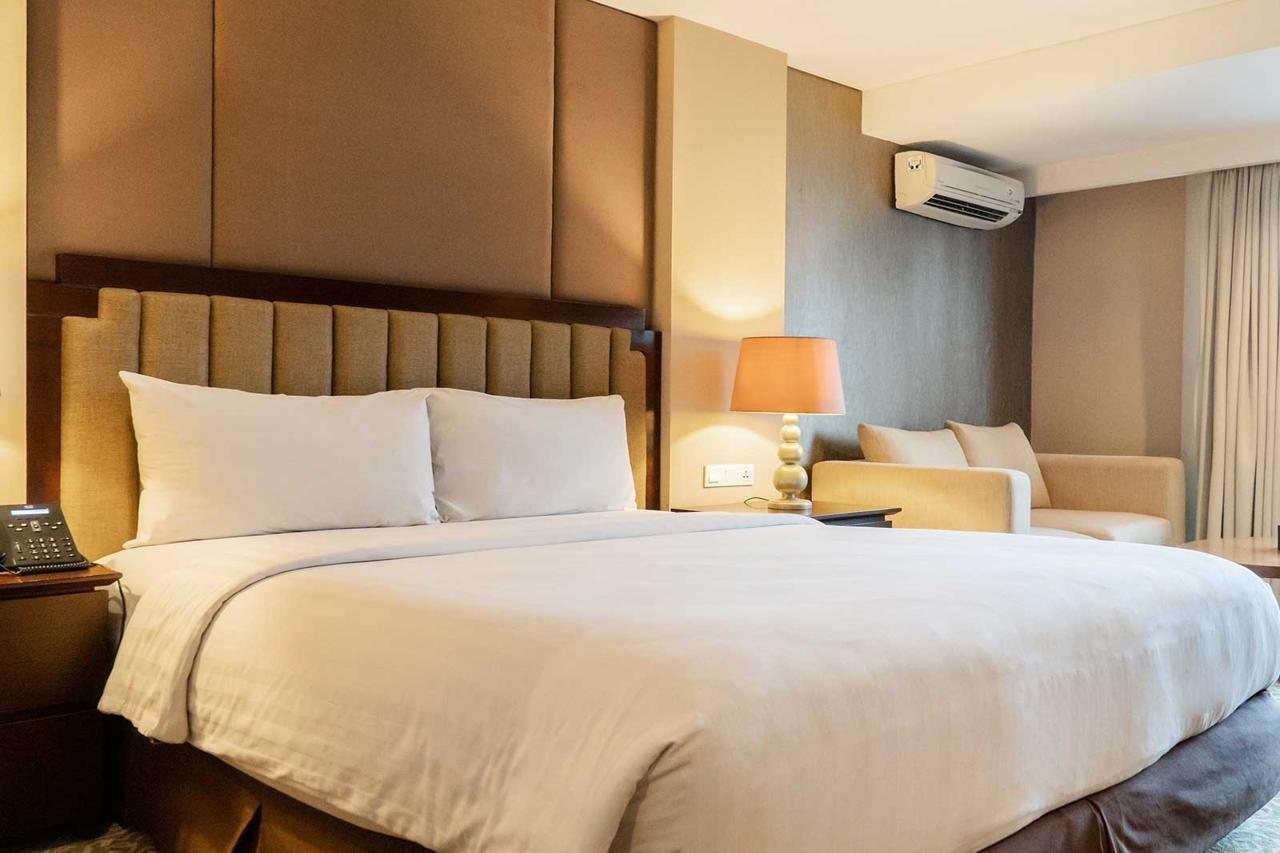 El Hotel Royale Bandung Exterior photo