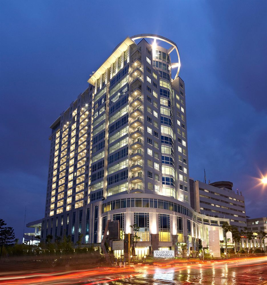 El Hotel Royale Bandung Exterior photo