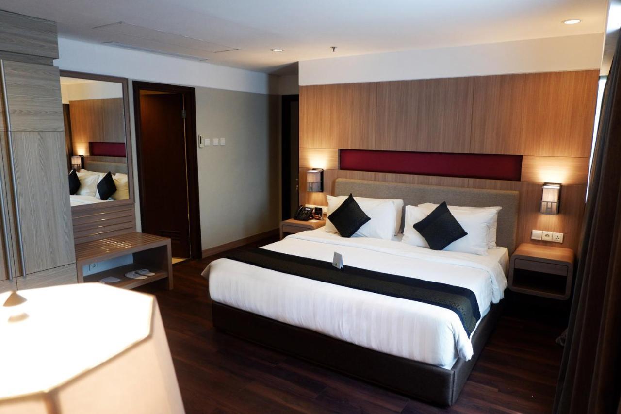 El Hotel Royale Bandung Exterior photo