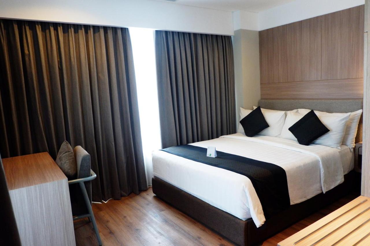 El Hotel Royale Bandung Exterior photo