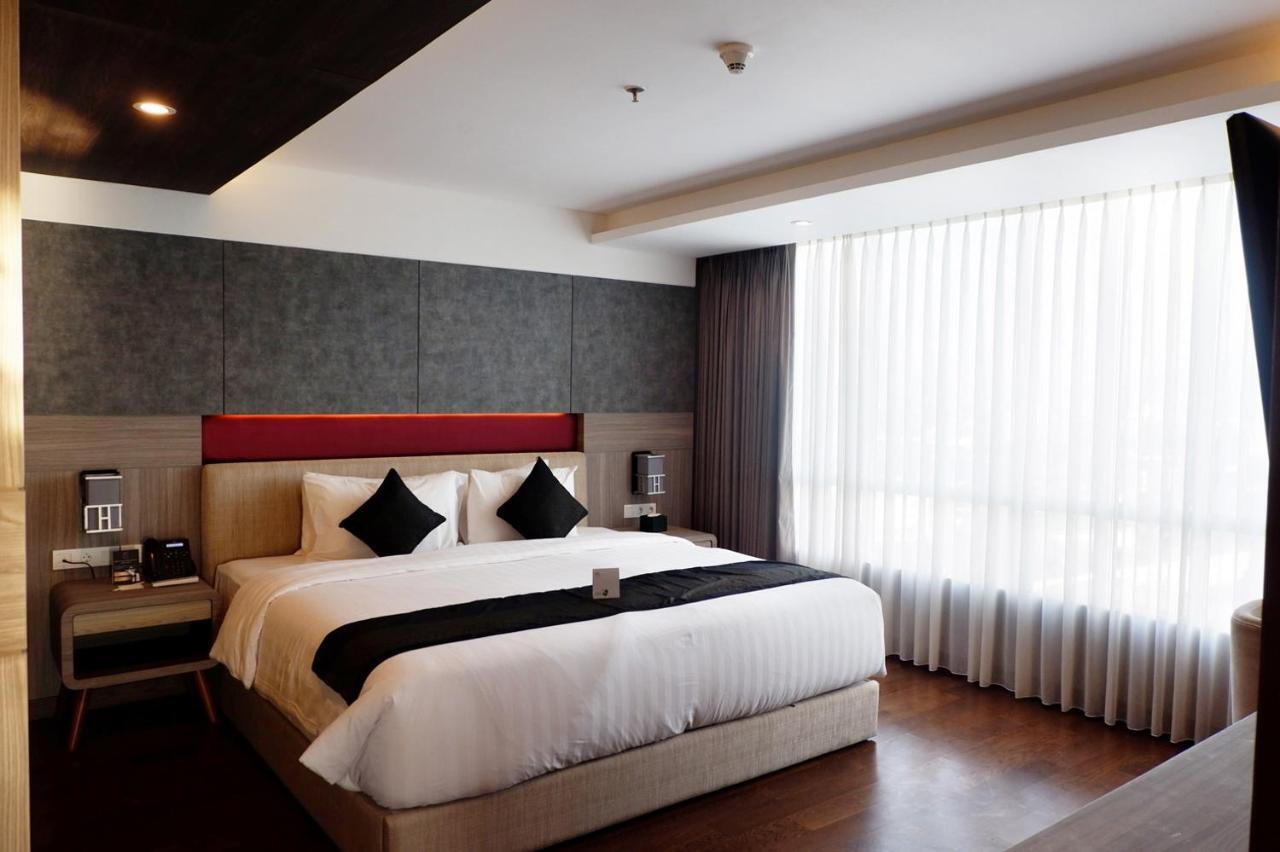 El Hotel Royale Bandung Exterior photo